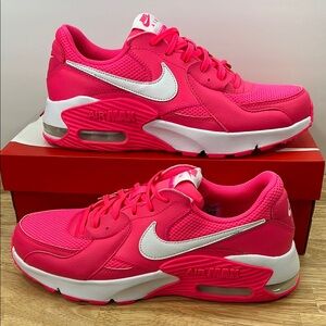 NEW Nike 11 Women's Air Max Excee Hyper Pink Sneakers